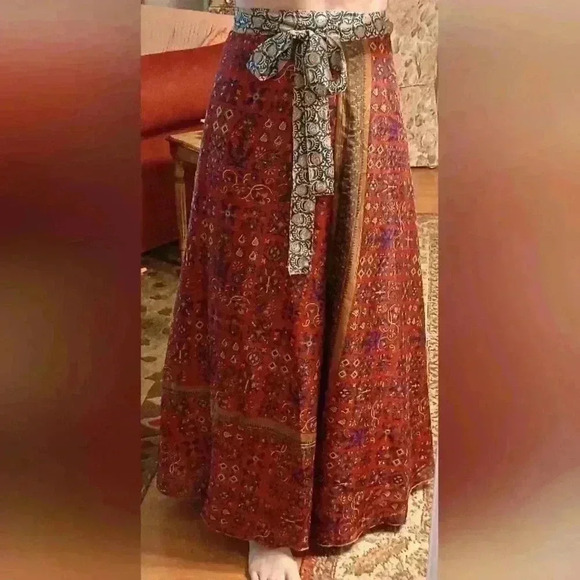 Reversible SILK OSFA Wrap Skirt - Picture 1 of 15